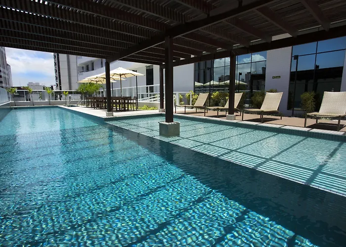 Astron Suítes Mondial Salvador by Nobile